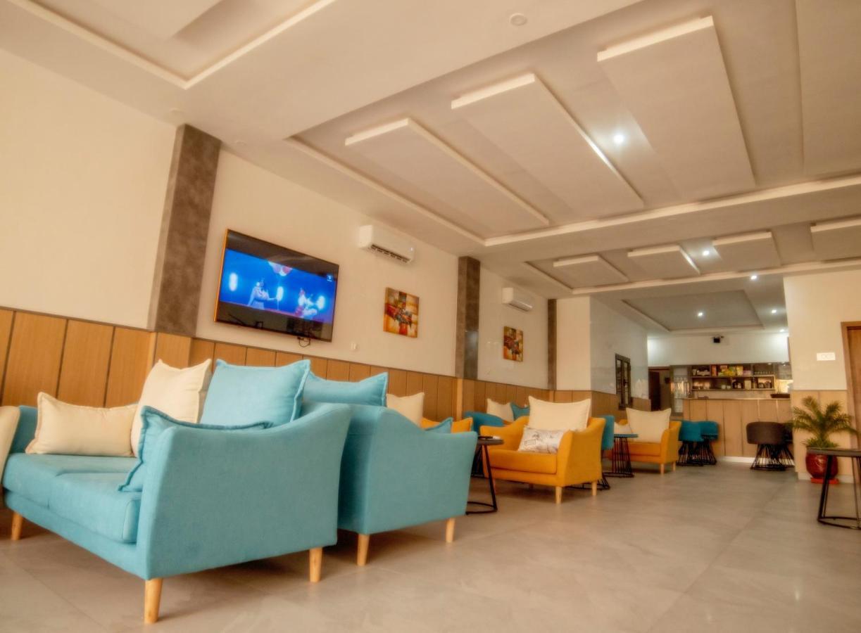 Urban Hotel Nouakchott Exterior photo